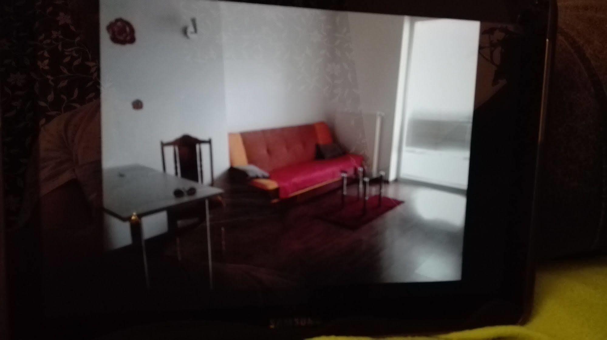 Apartman Halex Centrum City Aupark ปิเอชตานี ภายนอก รูปภาพ